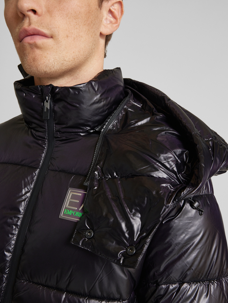 EA7 Emporio Armani Gewatteerd jack met labelpatch model 'SHINY