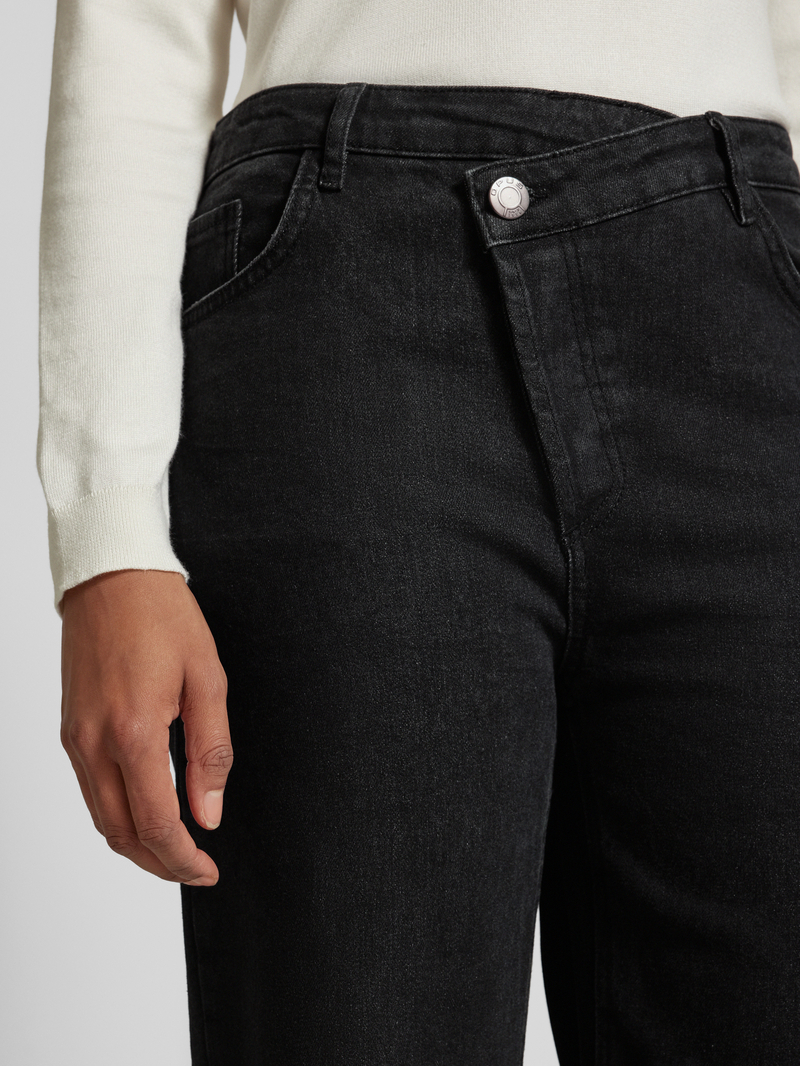 Opus Jeans met Franse steekzakken model 'Marli'