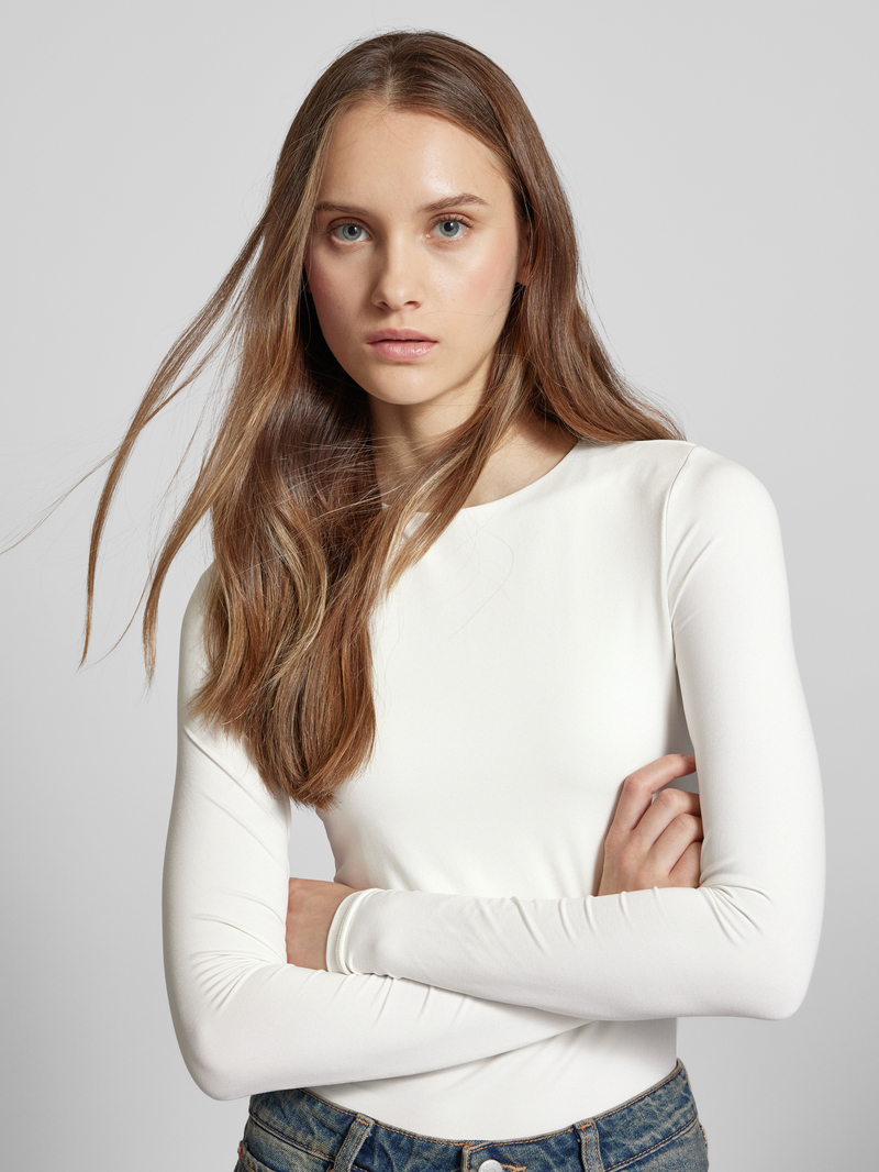 Only Body met ronde hals model 'LONE'