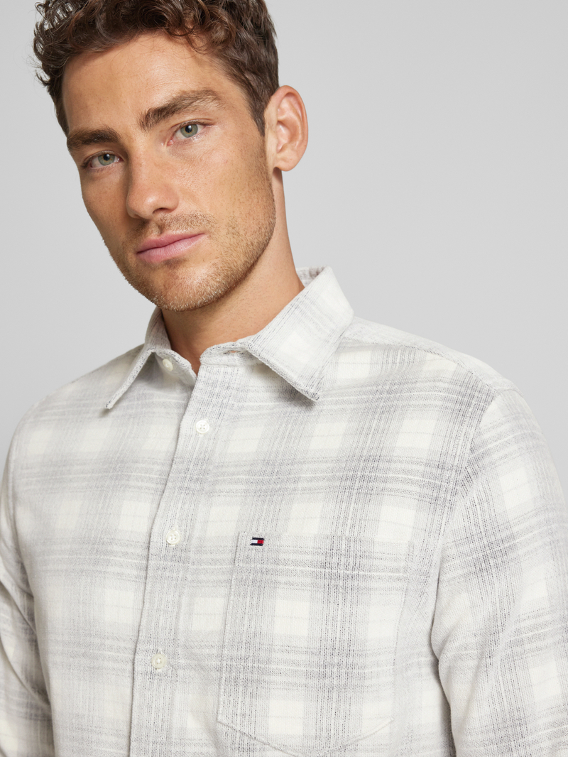 Tommy Hilfiger Regular fit vrijetijdsoverhemd met kentkraag model 'CORDUROY'
