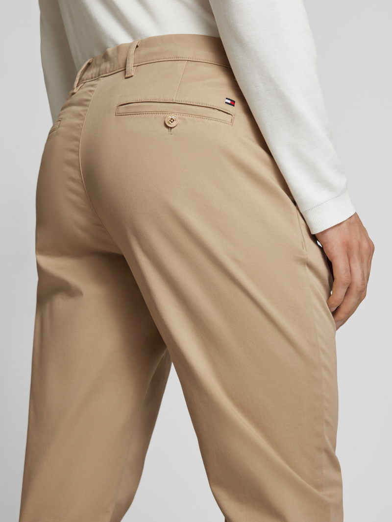Tommy Hilfiger Regular fit chino met knoopsluiting