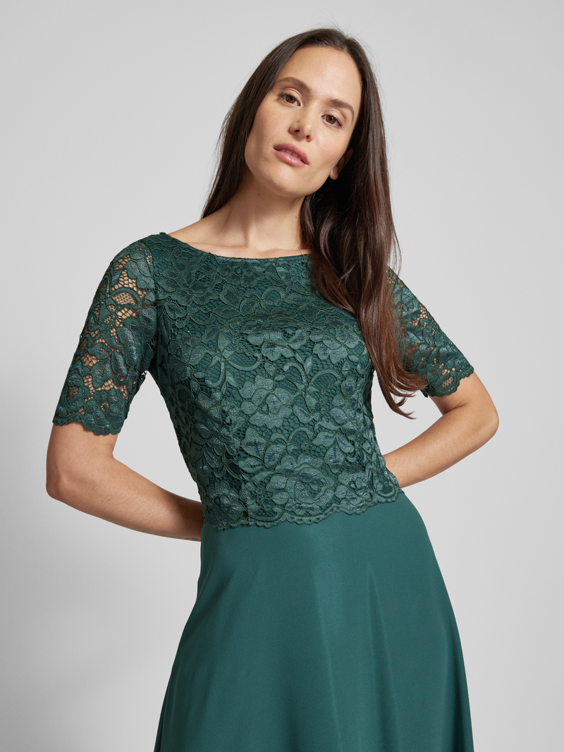 Vera Mont Cocktailjurk met kant