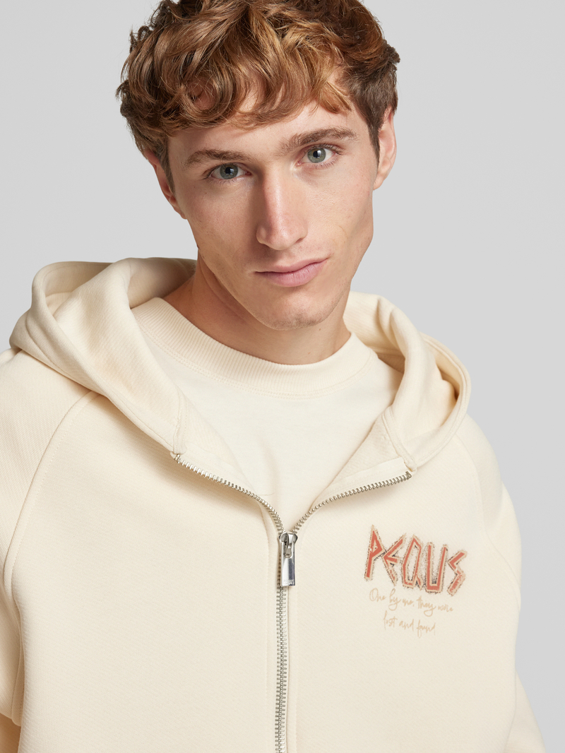 PEQUS Sweatjack met labelprint model 'Ancient Love Story'