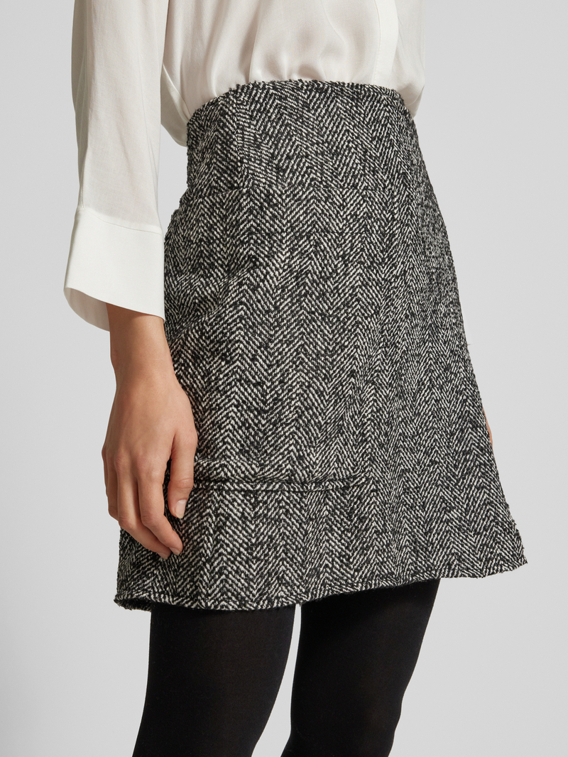 Opus Minirok met steekzakken model 'Roani'