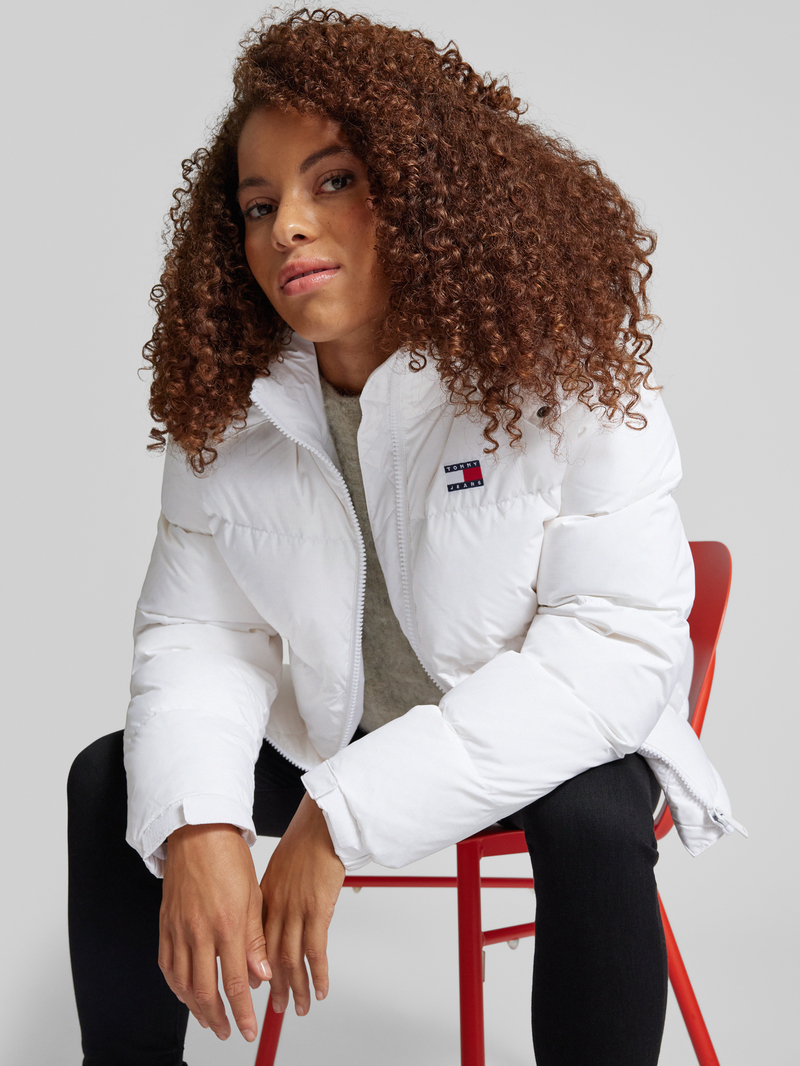 Tommy Jeans Gewatteerd jack met labelstitching model 'ALASKA'