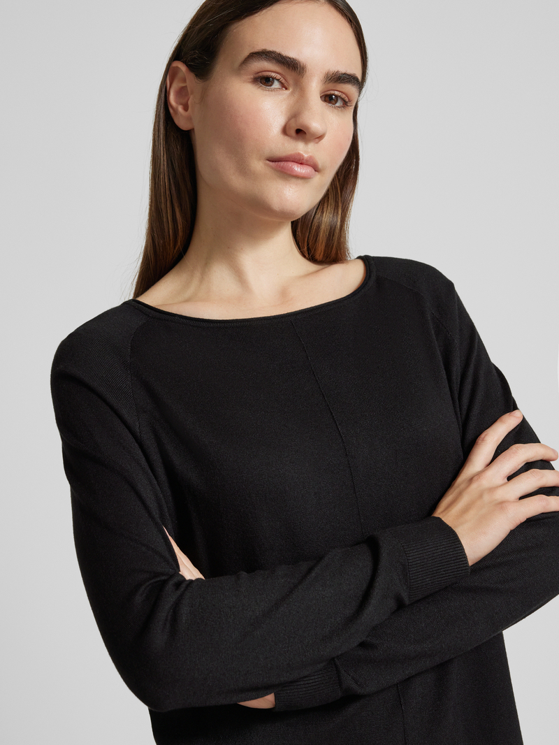 s.Oliver RED LABEL Relaxed fit fijn gebreide jurk met boothals