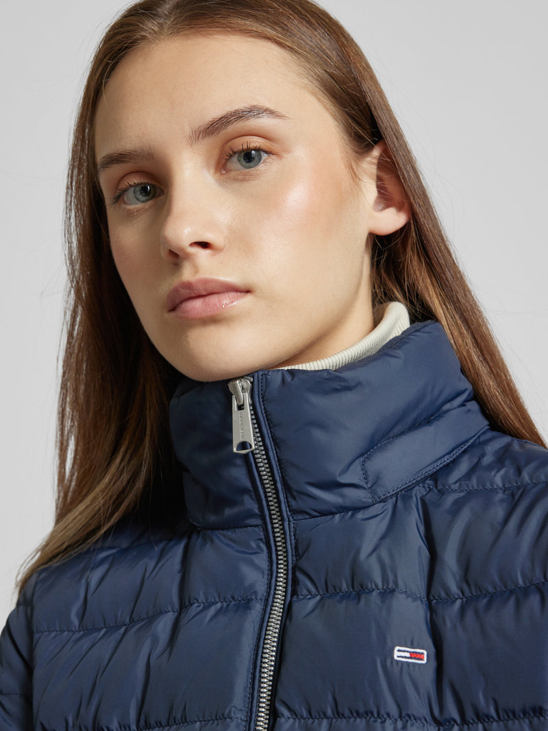 Tommy Jeans Gewatteerd jack met imitatiebont en ritssluiting