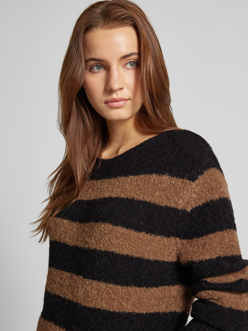 Marc O'Polo Regular fit gestreepte bouclé pullover van een mix van scheerwol en alpacawol