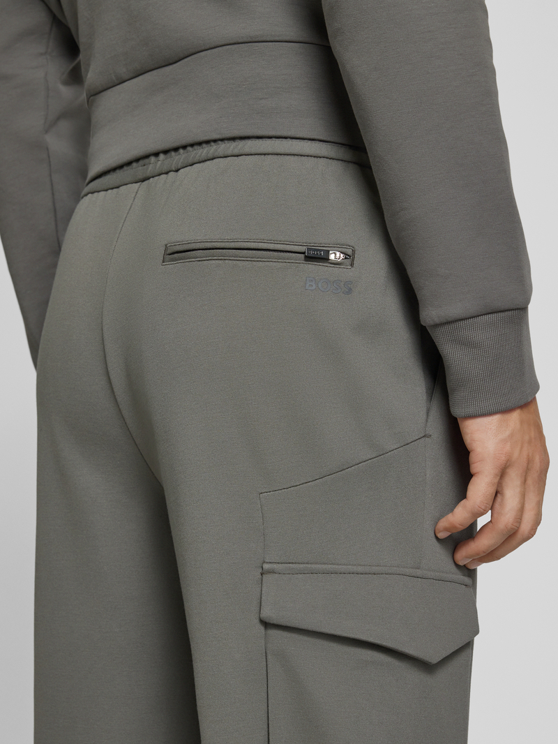 BOSS Green Tapered fit cargobroek met achterzak model 'Urbanex'