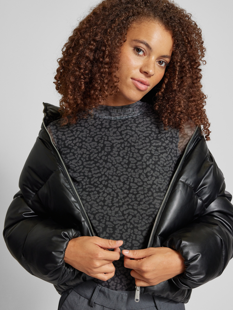 Only Shaped fit shirt met lange mouwen met opstaande kraag model 'ERICA'