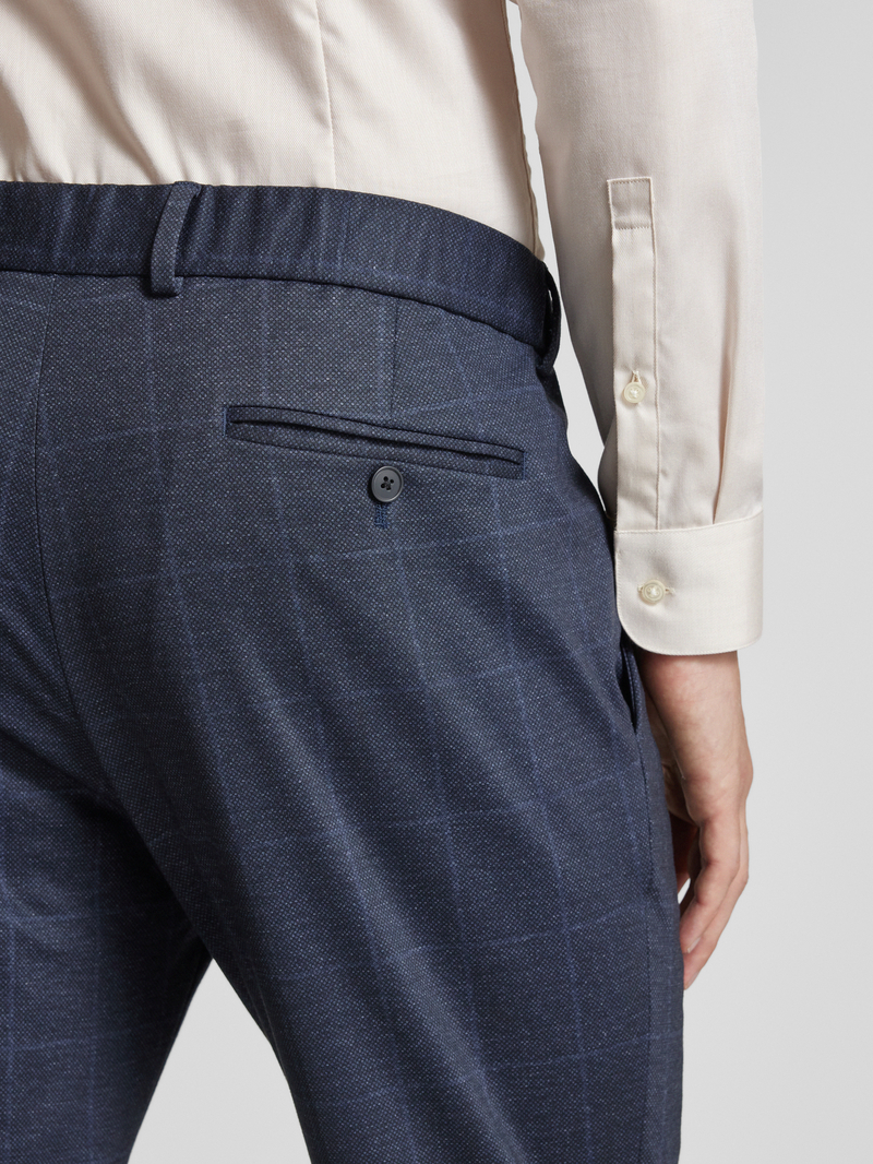 Christian Berg Men Slim fit pantalon met achterzakken