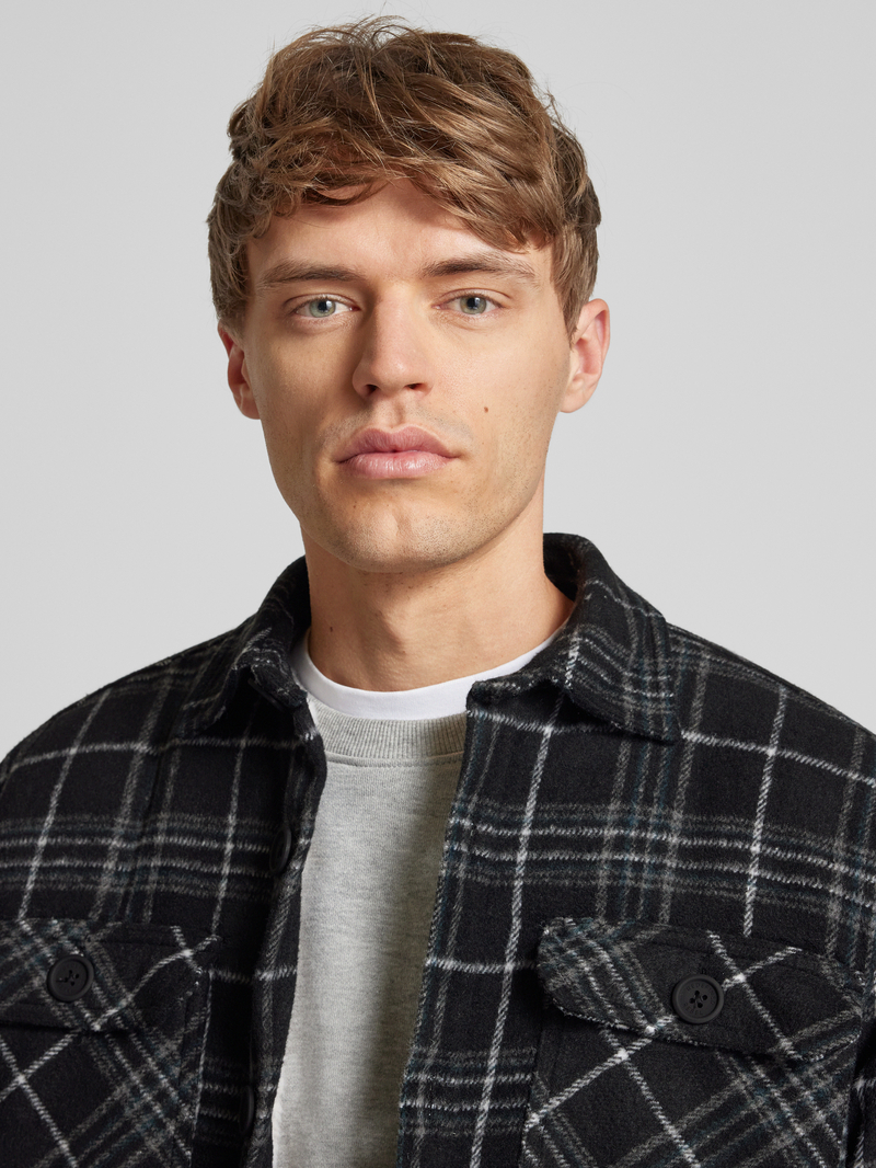 Redefined Rebel Regular fit overhemdjack met opgestikte paspelzakken op de borst
