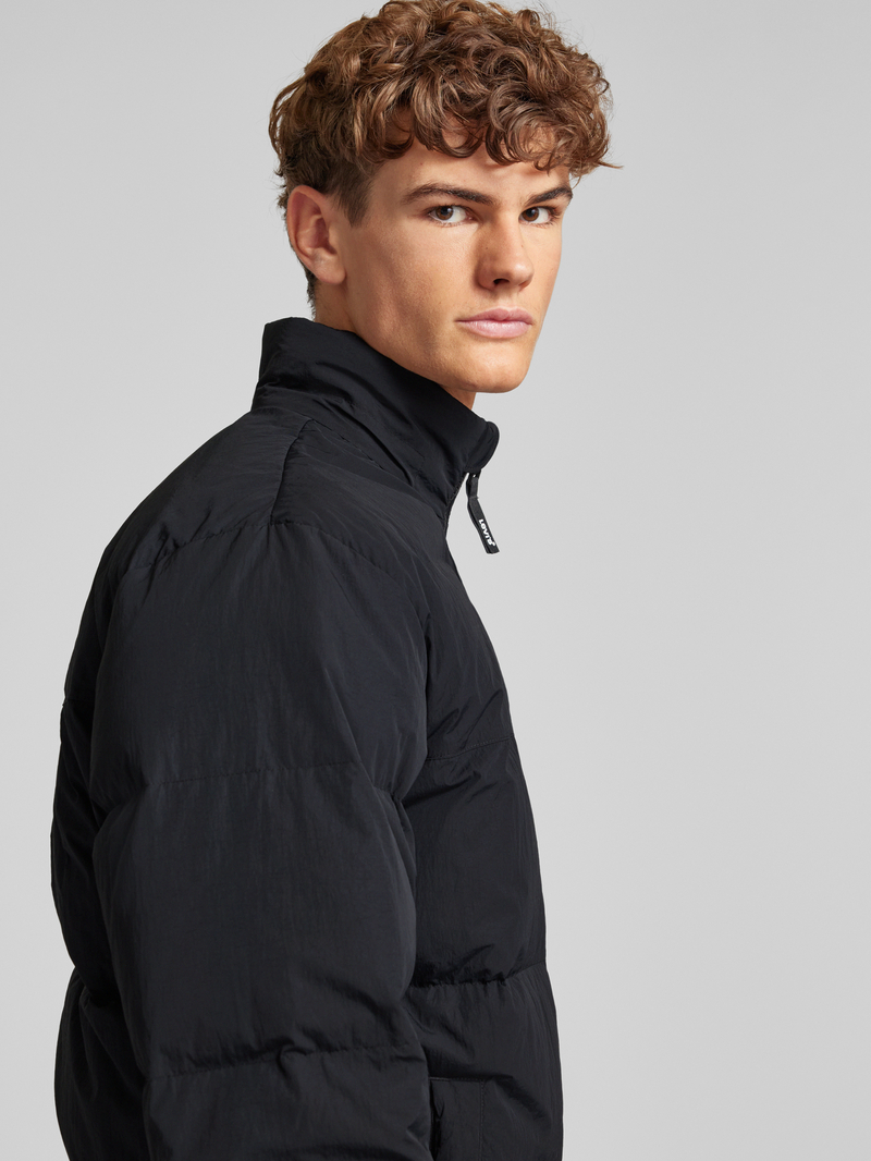 Levi's Gewatteerd jack met labelpatch model 'ROCKRIDGE