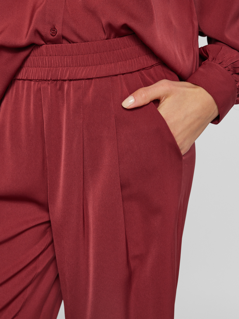 b.Young Baggy fit stoffen broek met bandplooien model 'Idona'