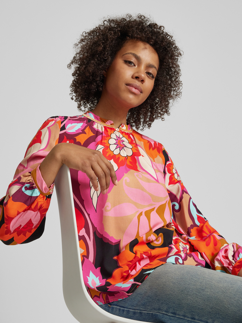 Emily Van den Bergh Regular fit blouse met strikdetail