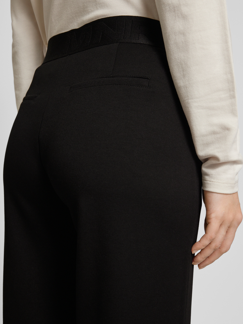 monari Regular fit stoffen broek met vaste persplooien