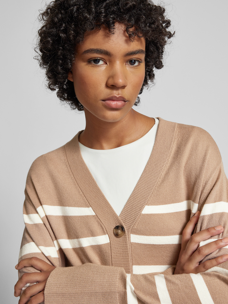 Pieces Regular fit gebreid jack met streepmotief model 'SIA'