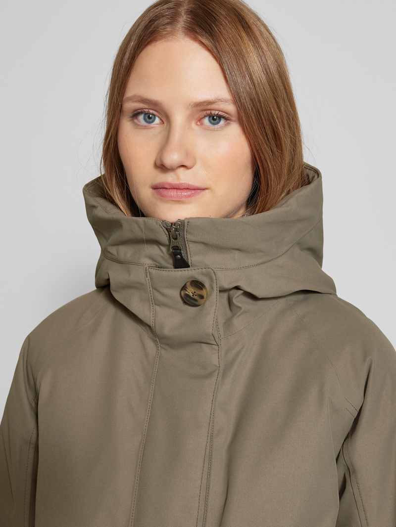 Didriksons Parka met klepzakken model 'LUNA'