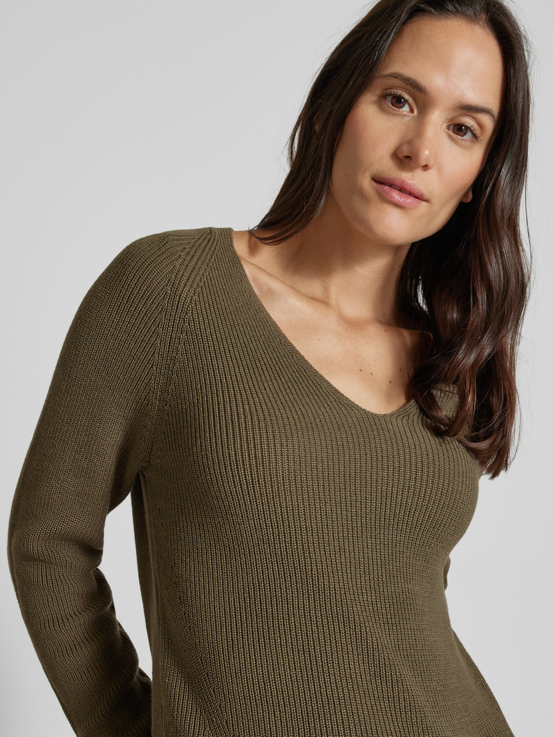 s.Oliver RED LABEL Regular fit gebreide pullover met V-hals en raglanmouwen