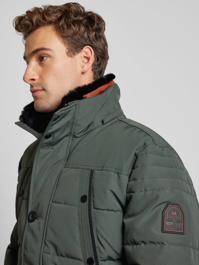 MCNEAL Gewatteerd jack met labeldetail