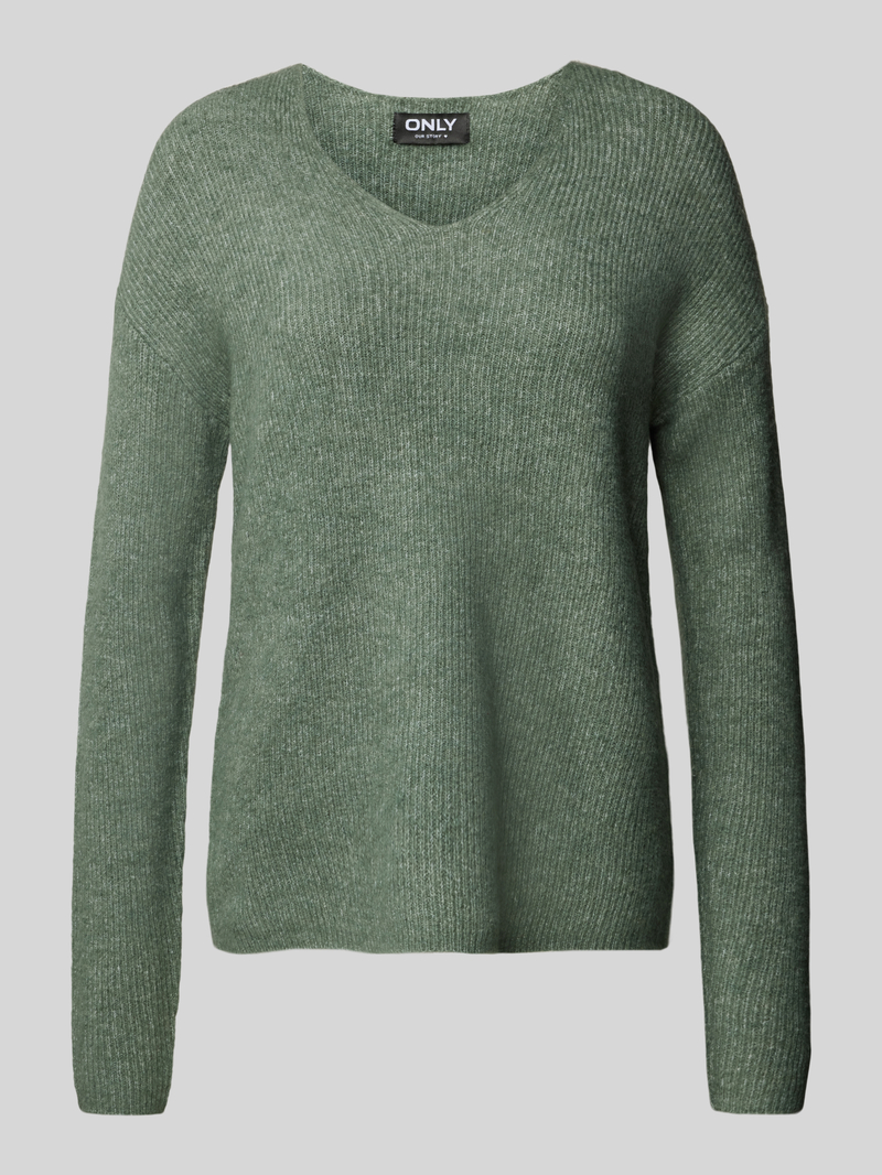 Only Regular fit gebreide pullover met V-hals, model 'CAMILLA'