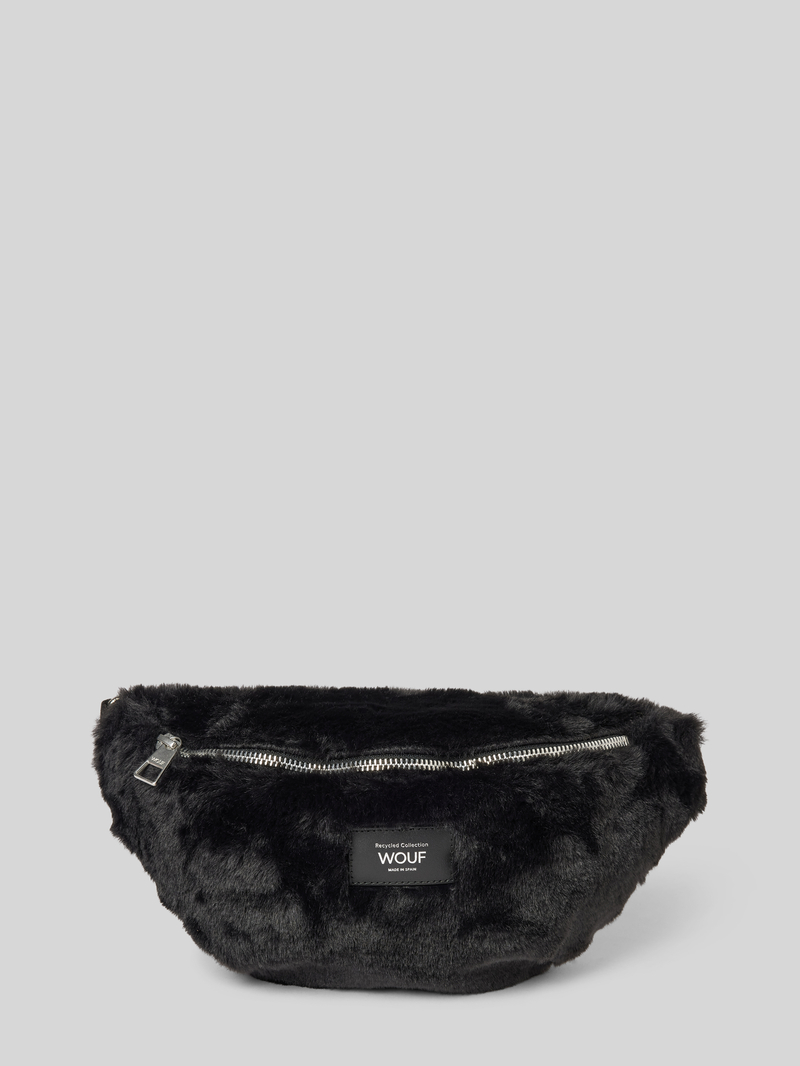 WOUF Heuptasje met labelpatch model 'Black Forest'