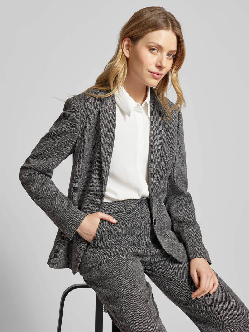 Betty Barclay Blazer met opgestikte zakken