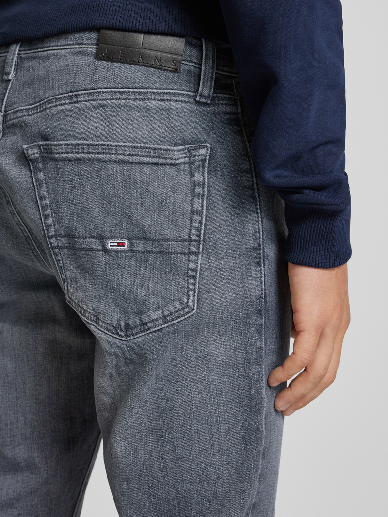 Tommy Jeans Slim fit jeans met labelstitching model 'AUSTIN'