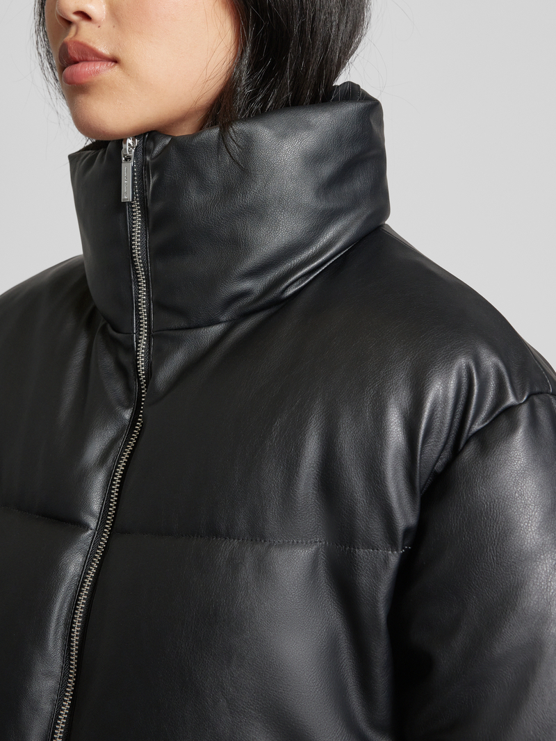 Armani Exchange Gewatteerd jack met opstaande kraag