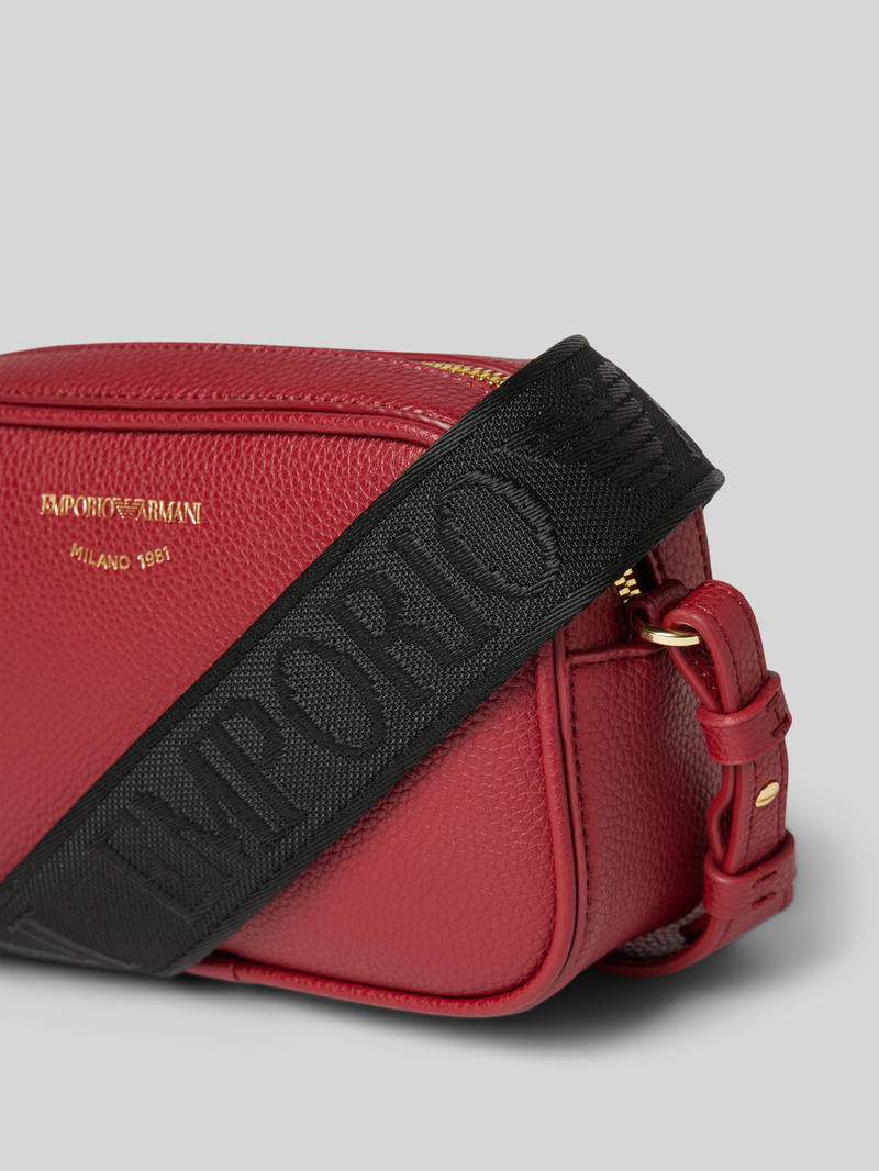 Emporio Armani Schoudertas met labelprint model 'LILLY'