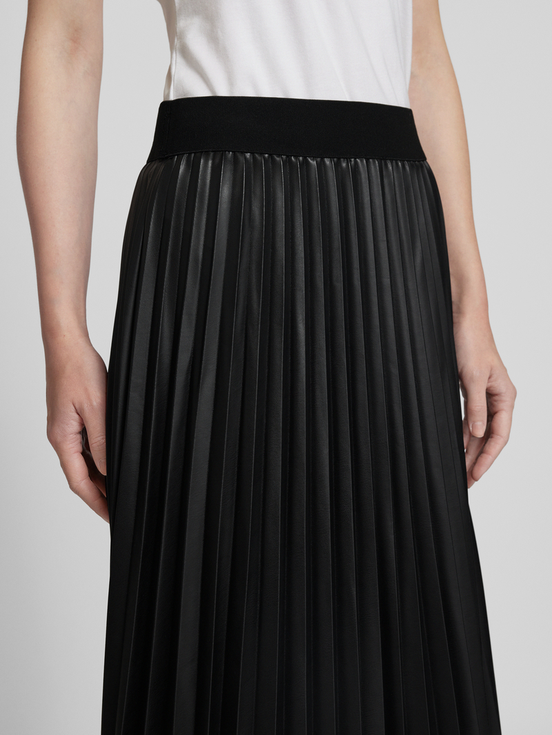 s.Oliver RED LABEL Relaxed fit plissérok in leerlook met elastische band
