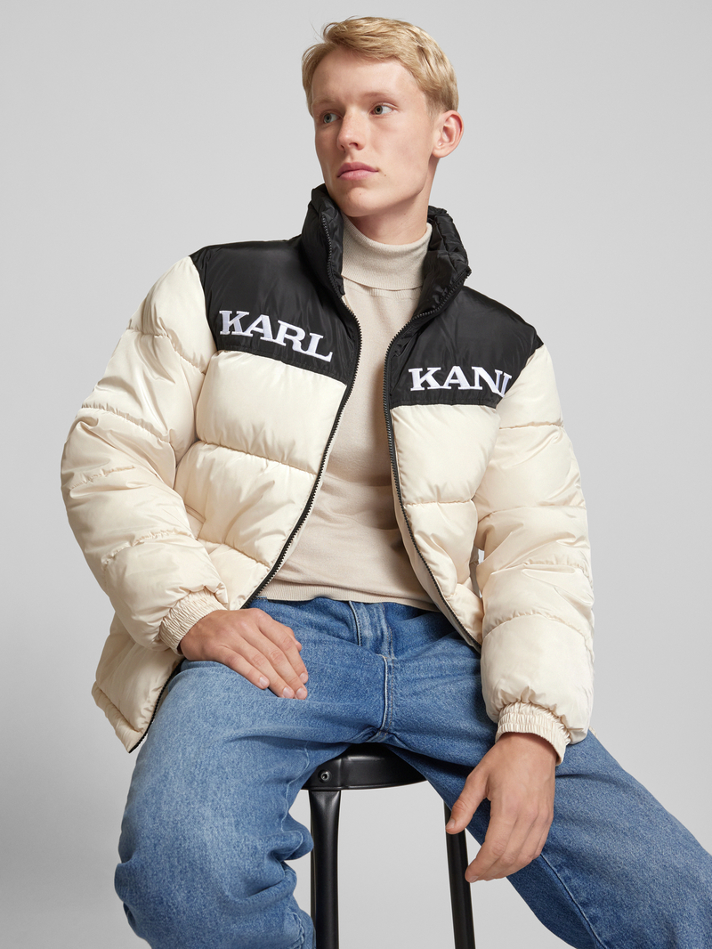Karl Kani Gewatteerd jack met labelstitching