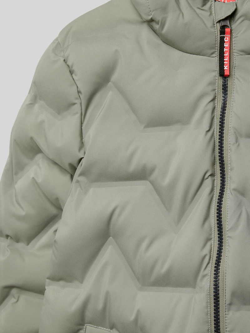 Killtec Gewatteerde lange jas met labelpatch