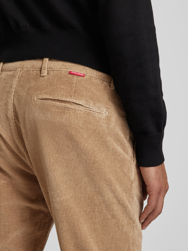 JOOP! JEANS Modern fit corduroy broek met riemlussen model 'Matthew'