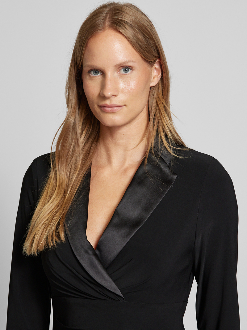 Adrianna Papell Knielange cocktailjurk met reverskraag