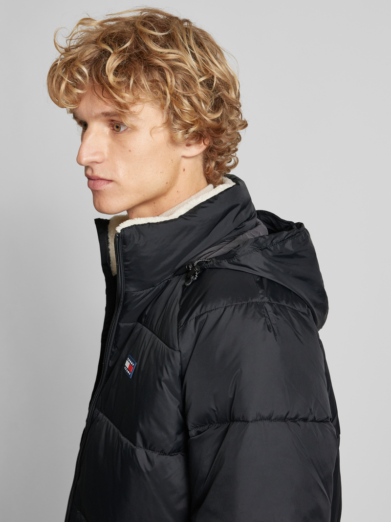 Tommy Jeans Gewatteerd jack met logostitching model 'VAIL'