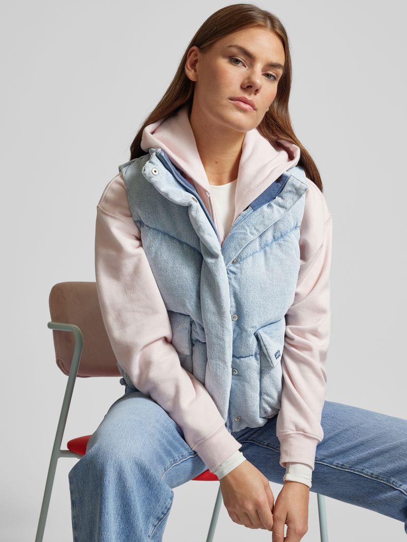 Levi's Bodywarmer met klepzakken model 'WESTERN BUBBLE'