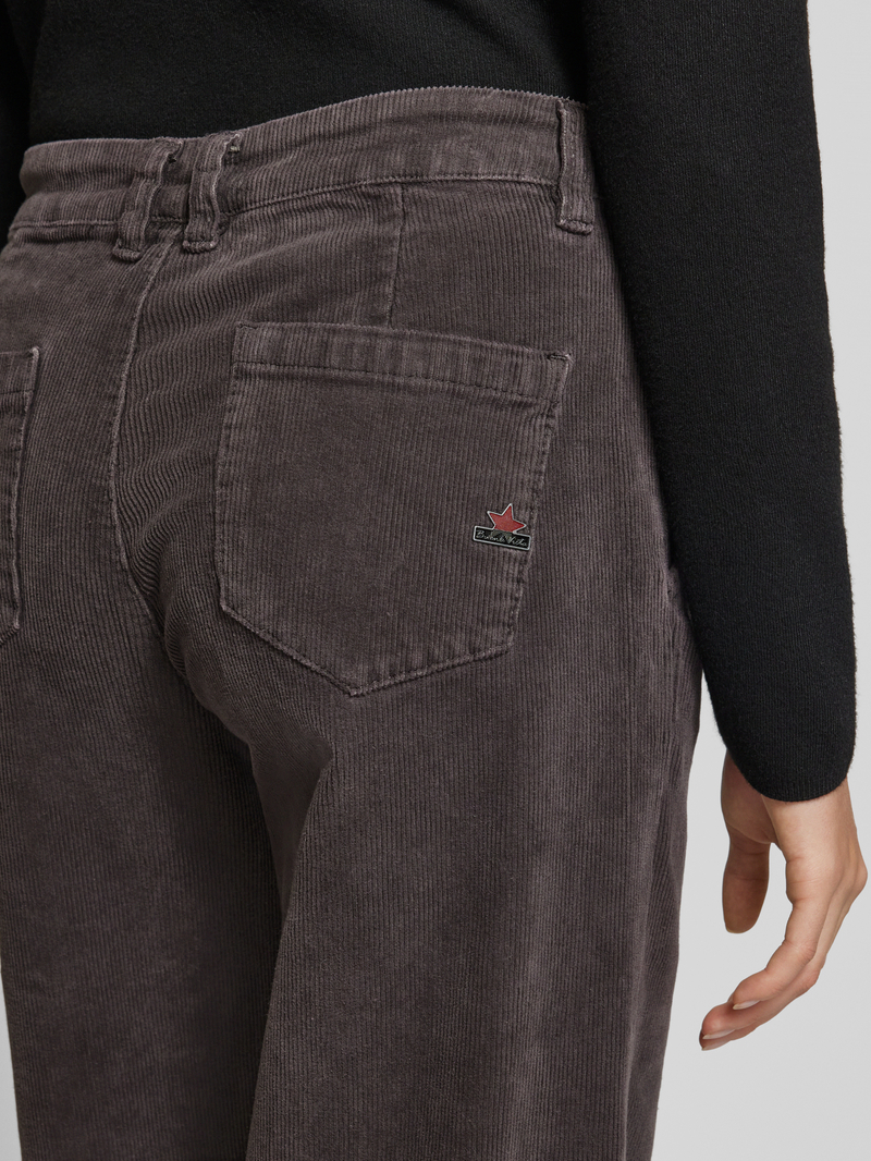 Buena Vista Straight leg broek met labeldetail