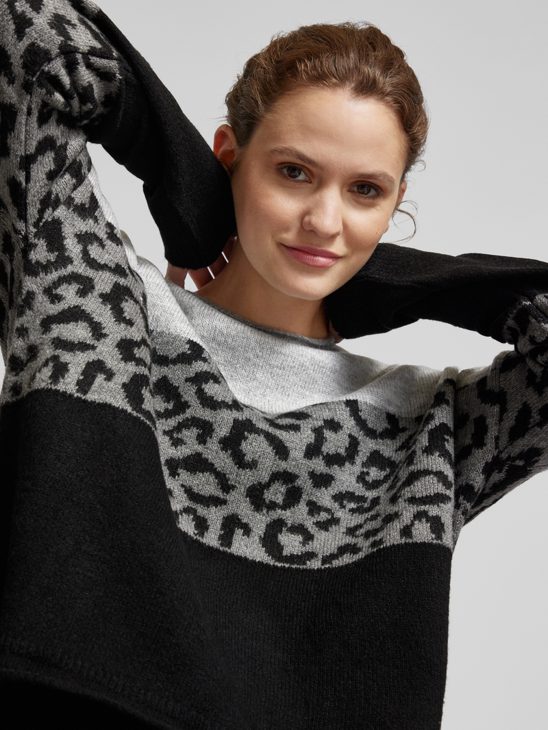 Only Pullover met all-over motief model 'JADE'