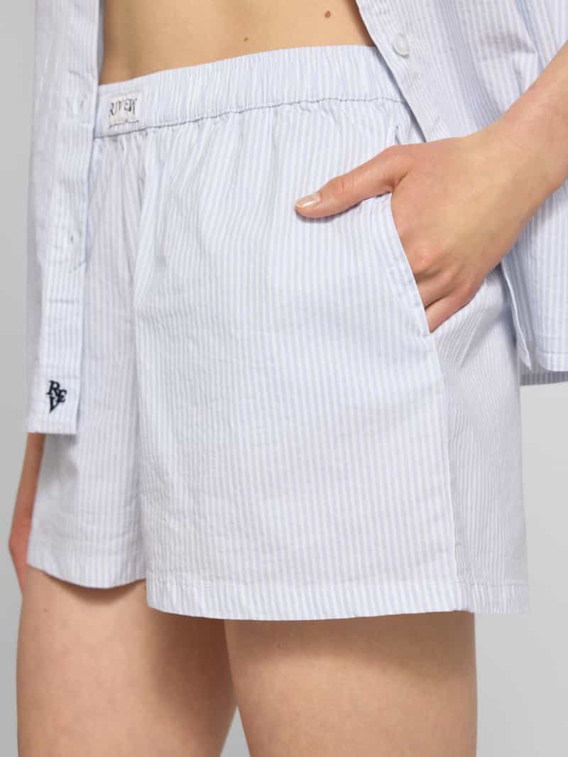 Review Korte broek met labeldetail
