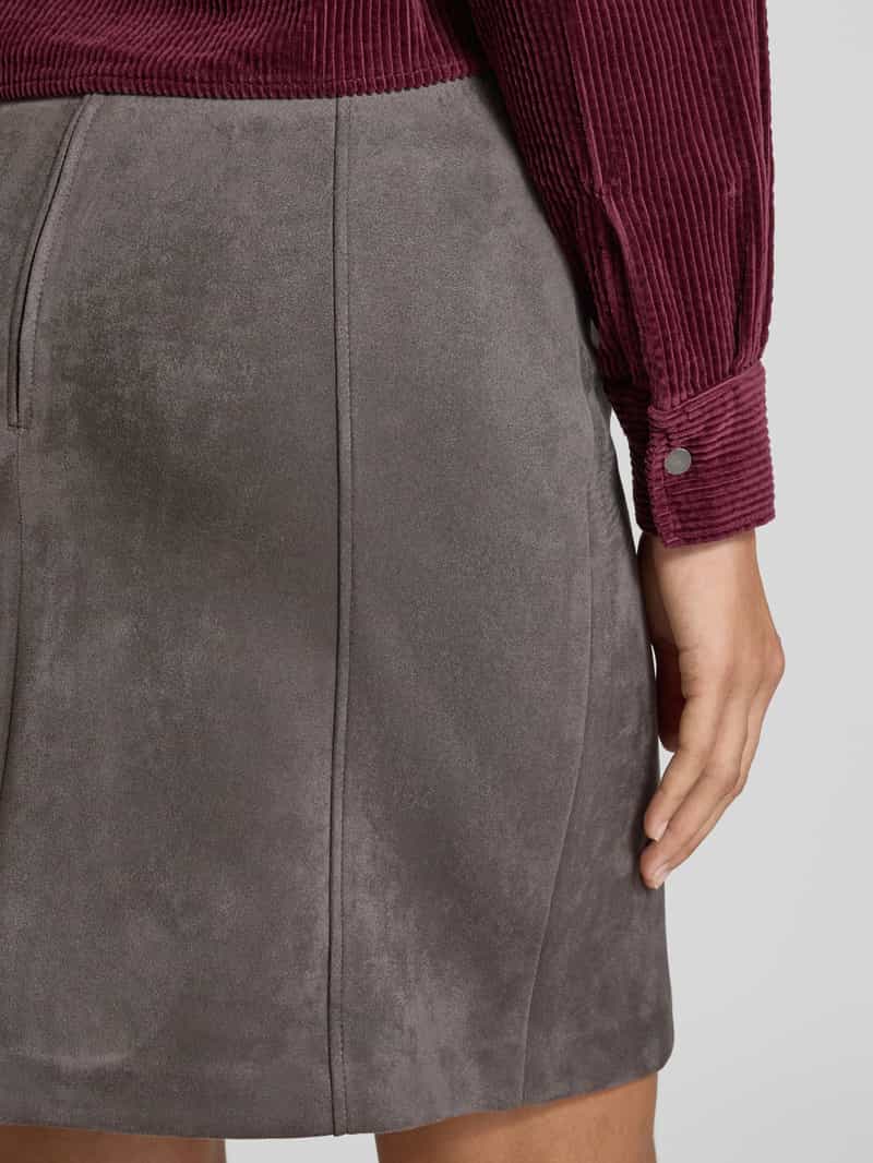 Christian Berg Woman Minirok in leerlook met ritssluiting aan de achterkant