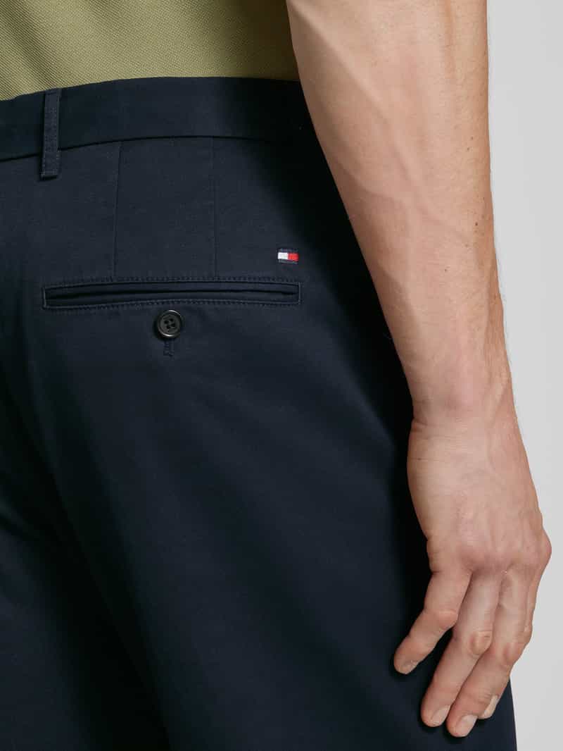 Tommy Hilfiger Regular fit chino met ceintuurlussen model 'MERCER 1985'