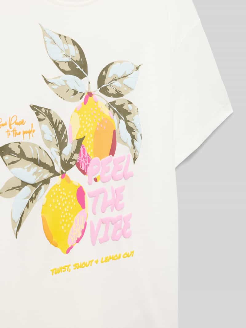 Only Regular fit T-shirt met extra brede schouders model 'BLINS'