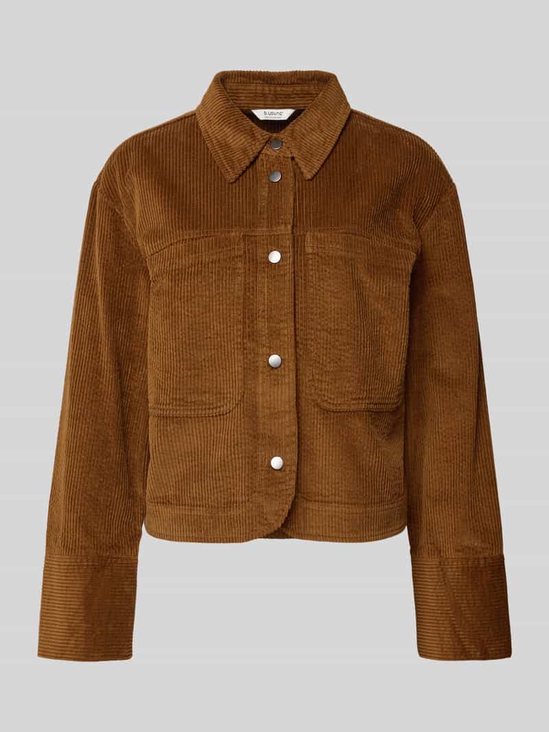 b.Young Jack van corduroy model 'Dixian'