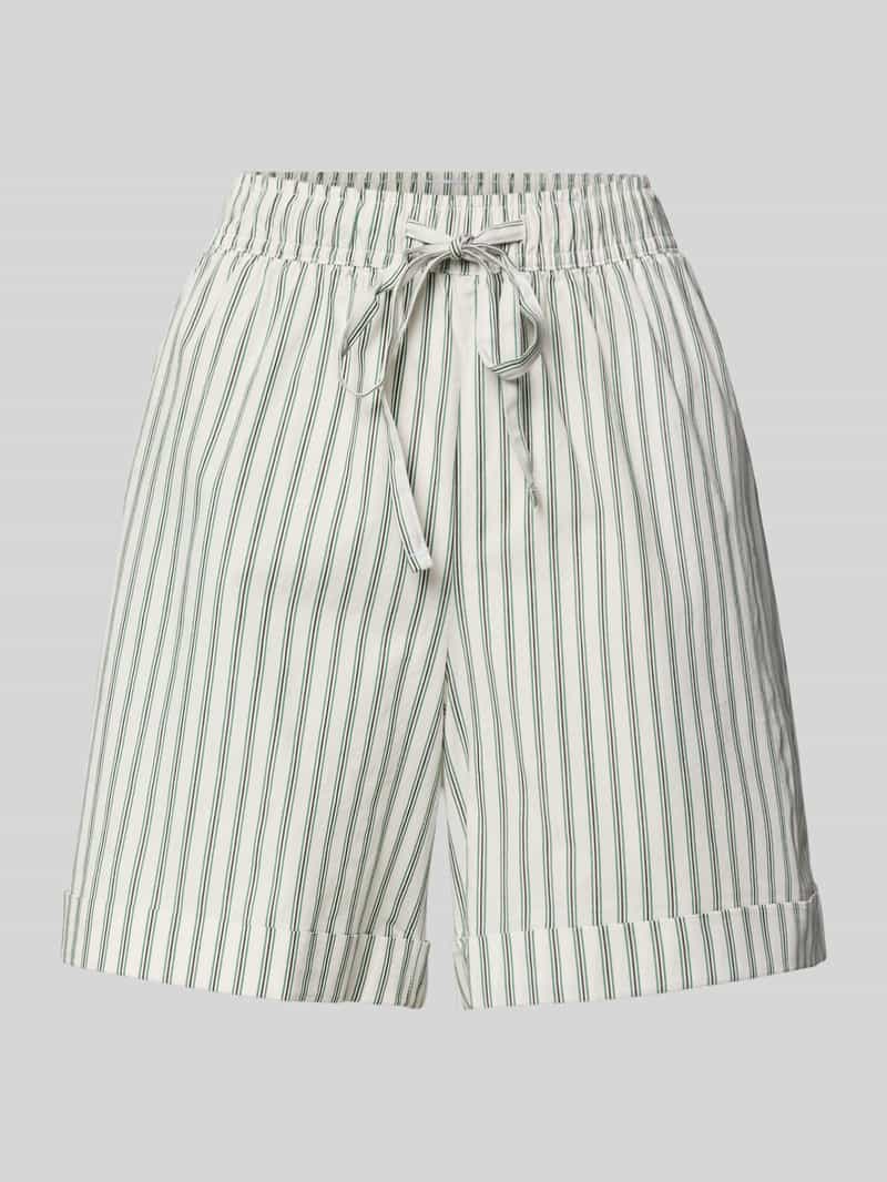 Pieces Regular fit korte broek van puur katoen model 'TAELYN