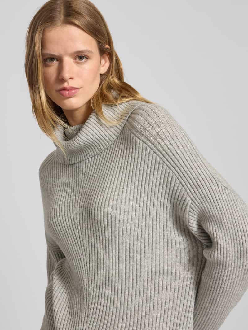 Only Regular fit coltrui van viscosemix model 'KATIA'