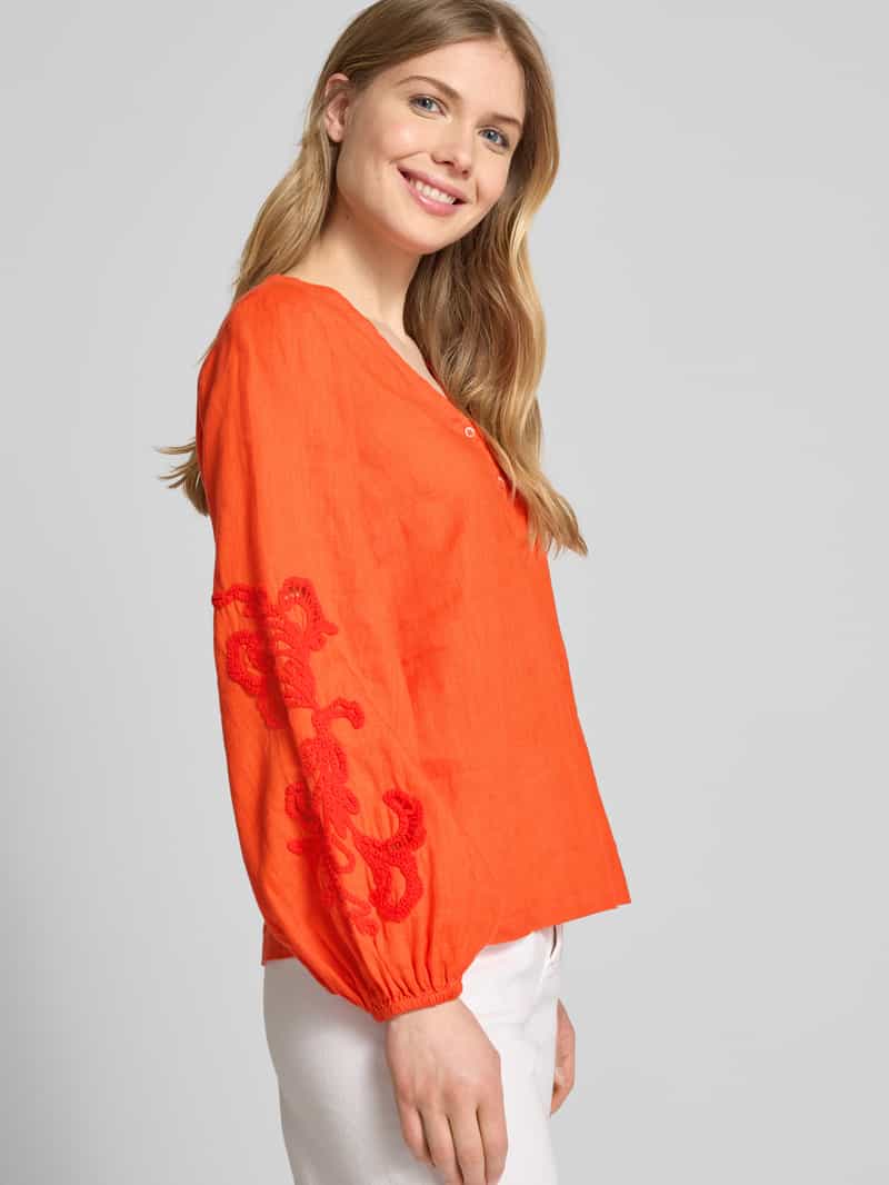 Emily Van den Bergh Slim fit linnen blouse met pofmouwen