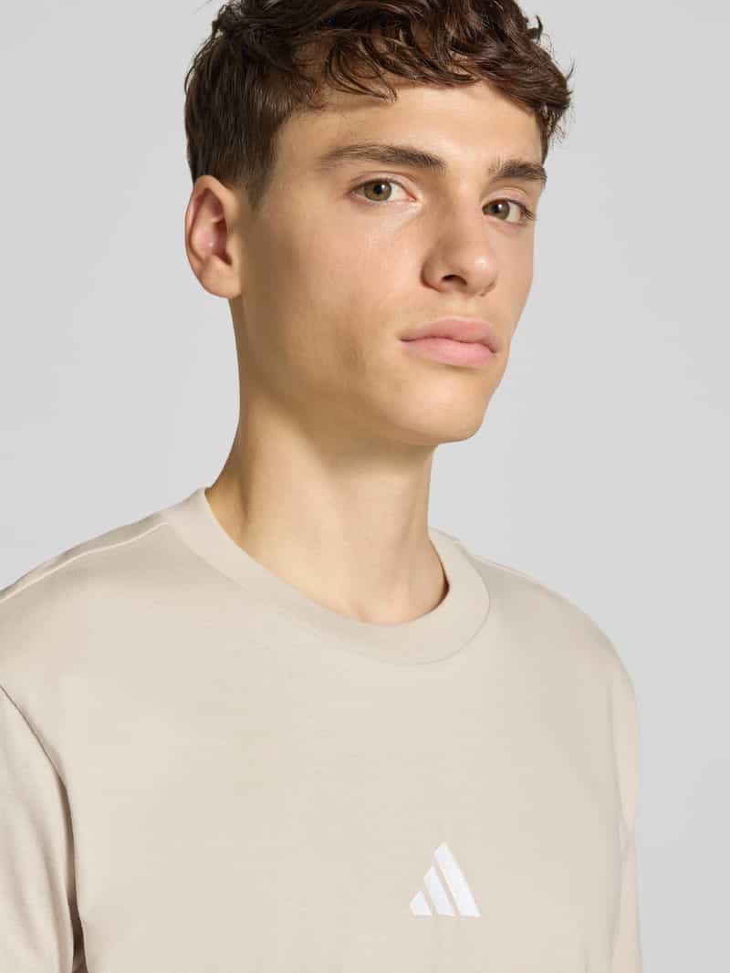 adidas Sportswear T-shirt met labelstitching en ronde hals