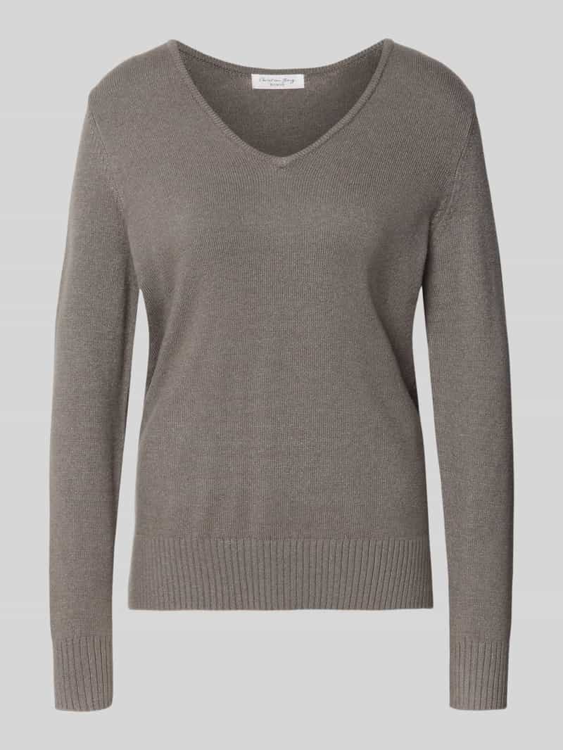 Christian Berg Woman Gebreide pullover van viscosemix met V-hals