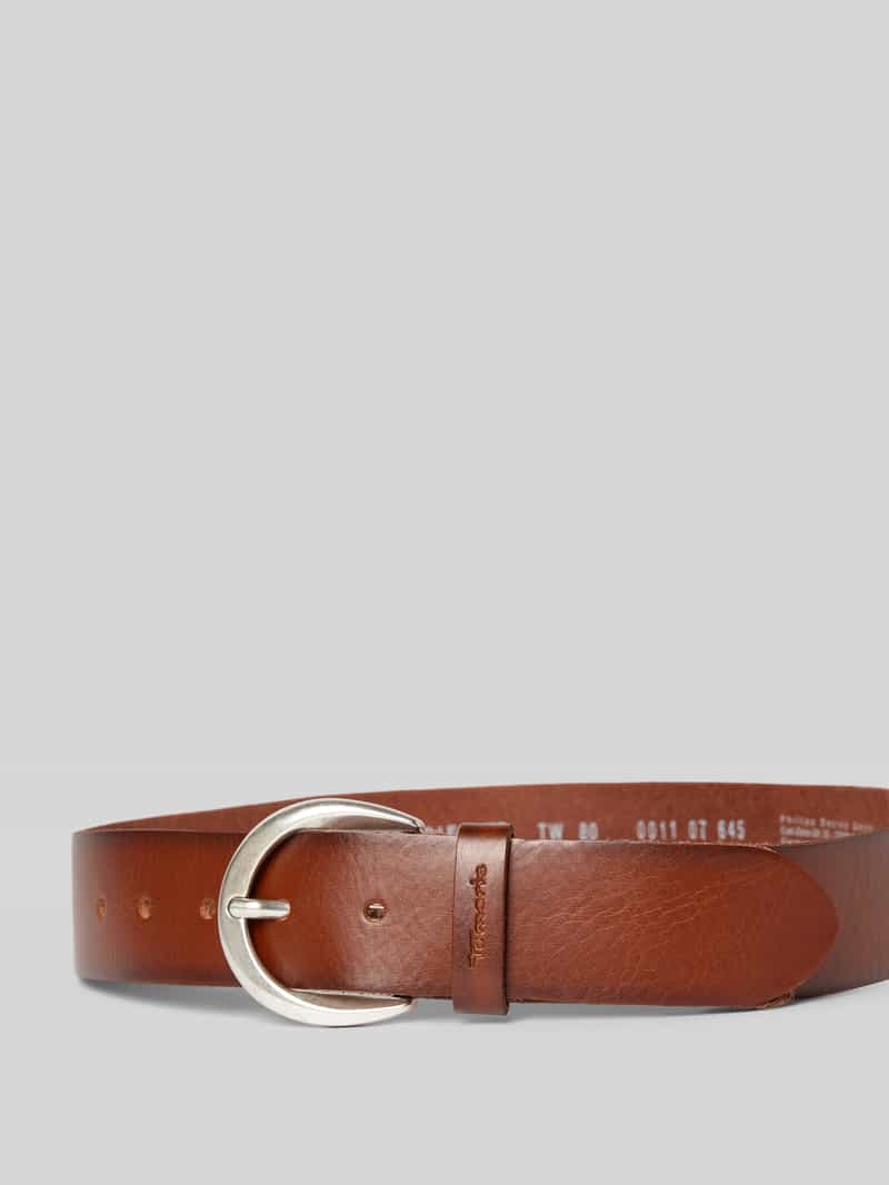 tamaris Riem met labeldetail